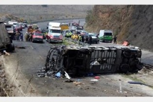 13 کشته در تصادف اتوبوس مسافربری