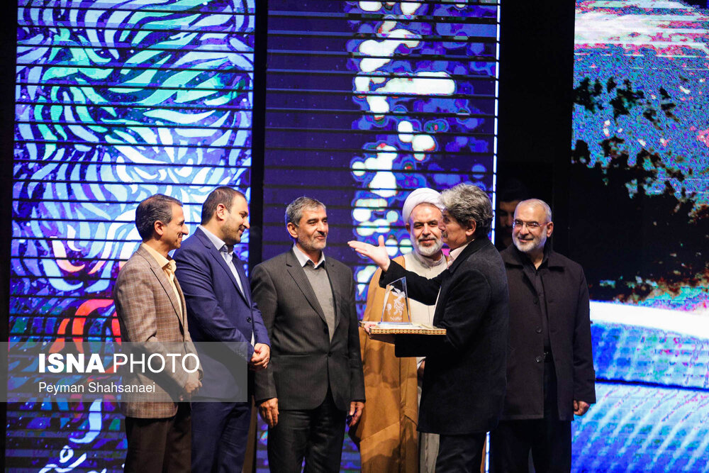 افتتاحیه سی و هشتمین جشنواره فیلم فجر اصفهان