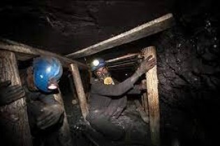 عدم دسترسی به معدنچیان طزره در سومین روز/ هیچ ارتباطی با معدنچیان برقرار نشده است