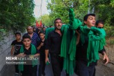 تصاویر / عزاداری «محله گردی» در مهریز یزد