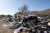 تصاویر / دفن غیر اصولی زباله‌ها در یاسوج