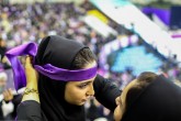 امروز به روایت تصویر// هواداران روحانی، جنجال نشست میرسلیم در دانشگاه شریف، امداد معدن و ...