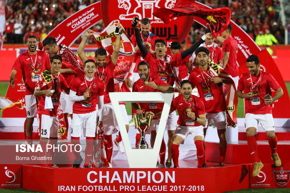 دیدار تیم‌های فوتبال پرسپولیس و سپیدرود و جشن قهرمانی پرسپولیس