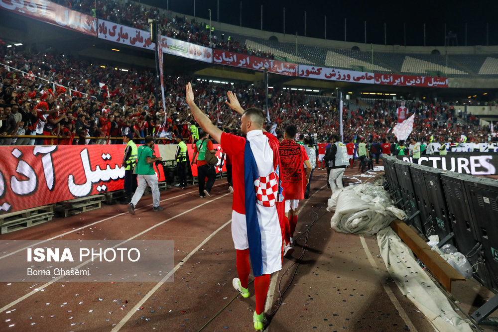 دیدار تیم‌های فوتبال پرسپولیس و سپیدرود و جشن قهرمانی پرسپولیس