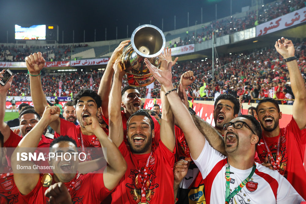 دیدار تیم‌های فوتبال پرسپولیس و سپیدرود و جشن قهرمانی پرسپولیس