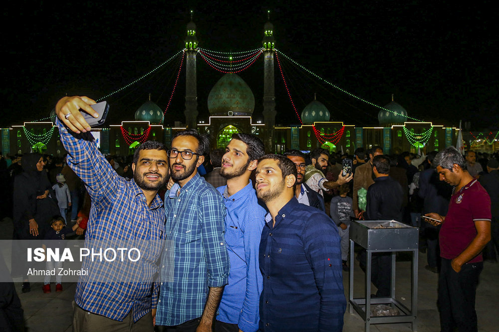 جشن نیمه شعبان در مسجد جمکران