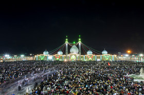 جشن نیمه شعبان در مسجد جمکران