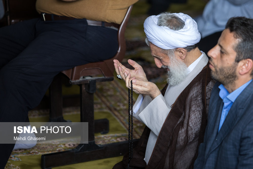 راهپیمایی نمازگزاران نماز جمعه در واکنش به خروج آمریکا از برجام