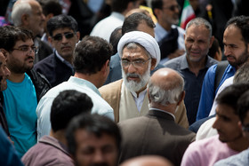 راهپیمایی نمازگزاران نماز جمعه در واکنش به خروج آمریکا از برجام