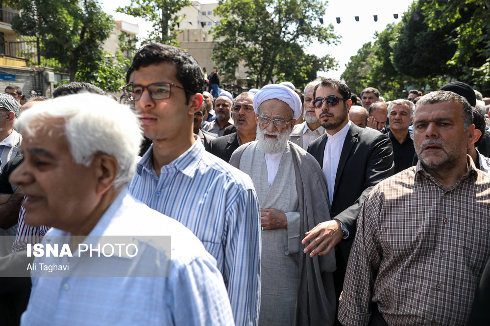 حجت الاسلام محمد امامی کاشانی در مراسم تشییع پیکر حجت‌الاسلام والمسلمین سید مهدی طباطبایی