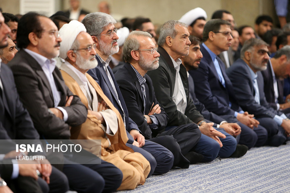 دیدار رئیس و نمایندگان مجلس شورای اسلامی و مسئولان و کارکنان قوه مقننه با مقام معظم رهبری