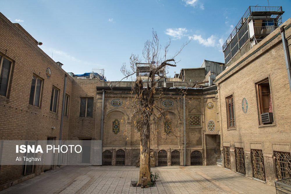 بازدید خبرنگاران از خانه تاریخی ملک