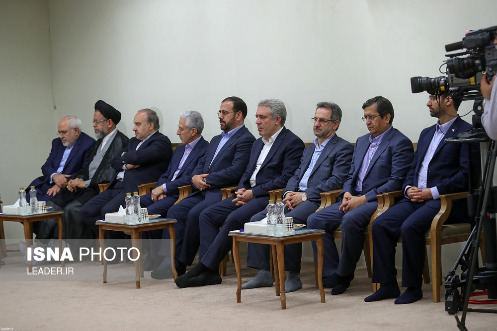 دیدار رئیس‌جمهور و اعضای هیأت دولت با مقام معظم رهبری