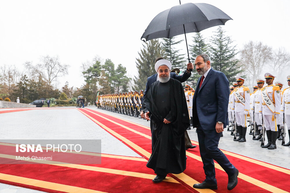 مراسم استقبال رسمی روحانی از نخست وزیر ارمنستان