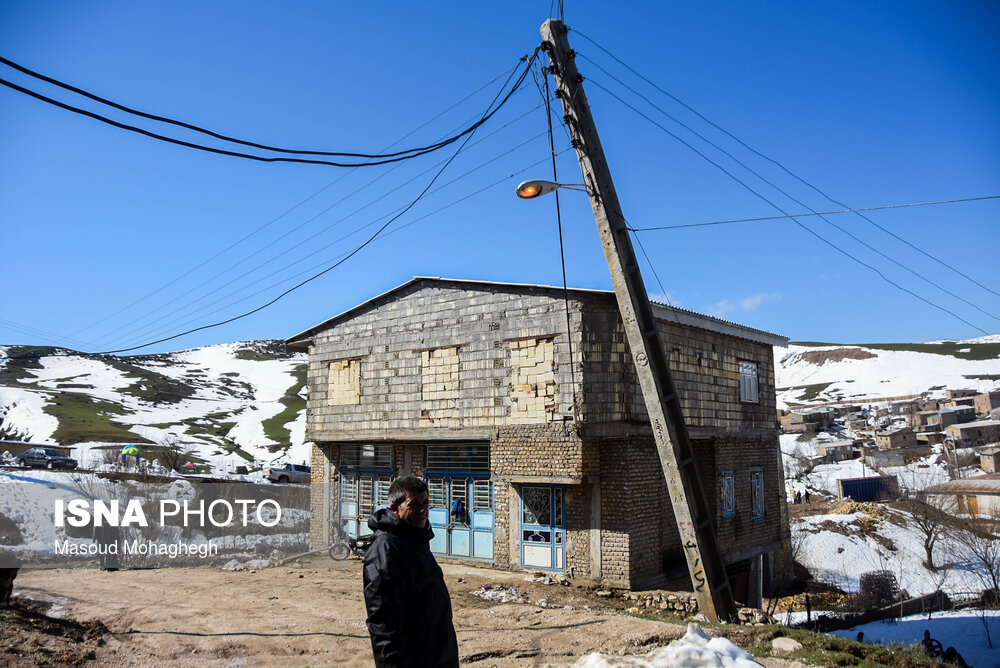 خسارت رانش زمین به ۱۲۰ خانه روستای حسین آباد کالپوش شهرستان میامی - سمنان