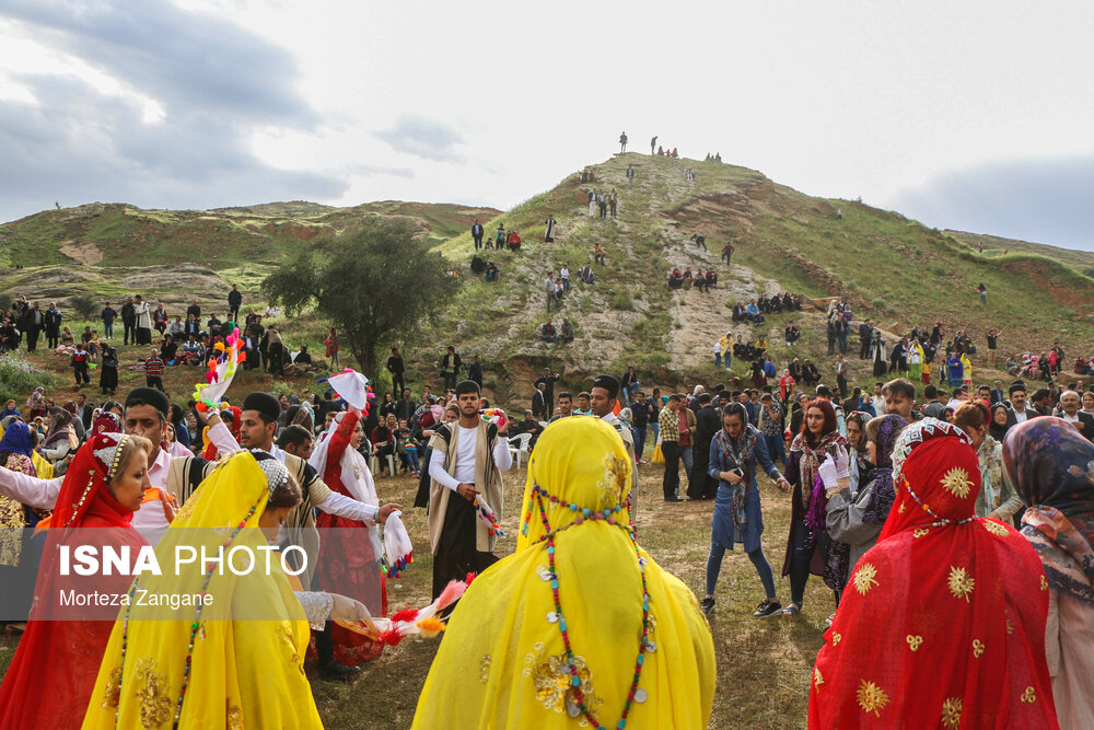 جشنواره نوروزی اتحاد قوم بختیاری