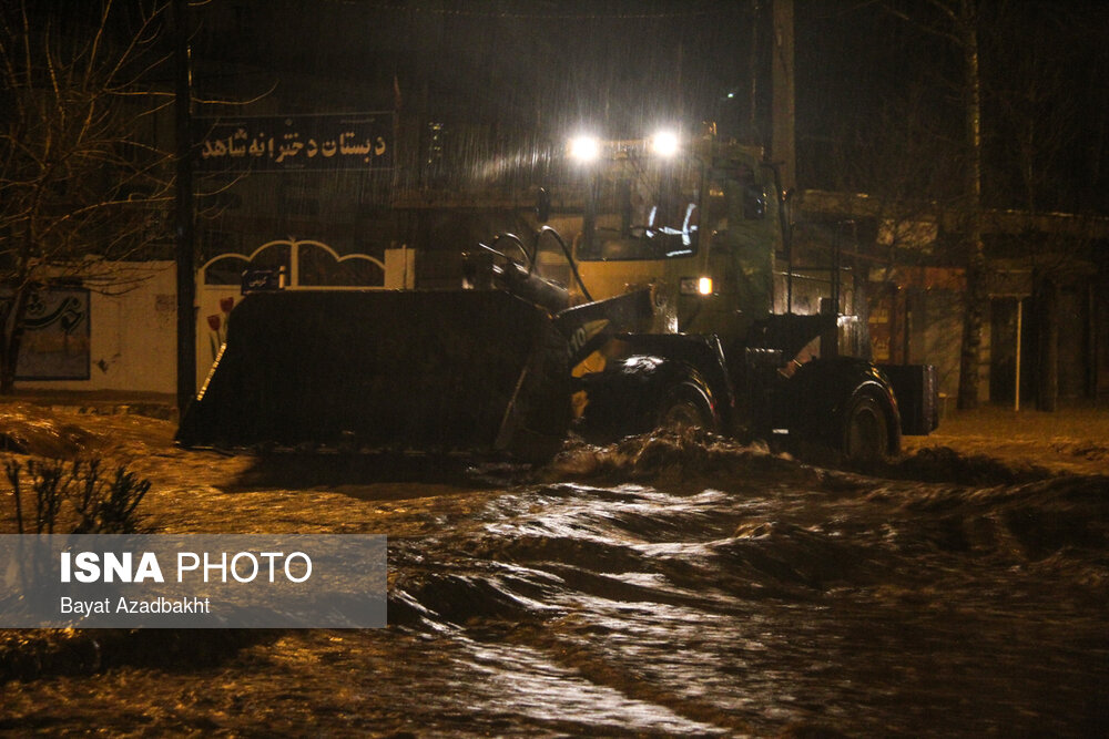 سیلاب در استان لرستان جاری شدن سیل در شهر کوهدشت