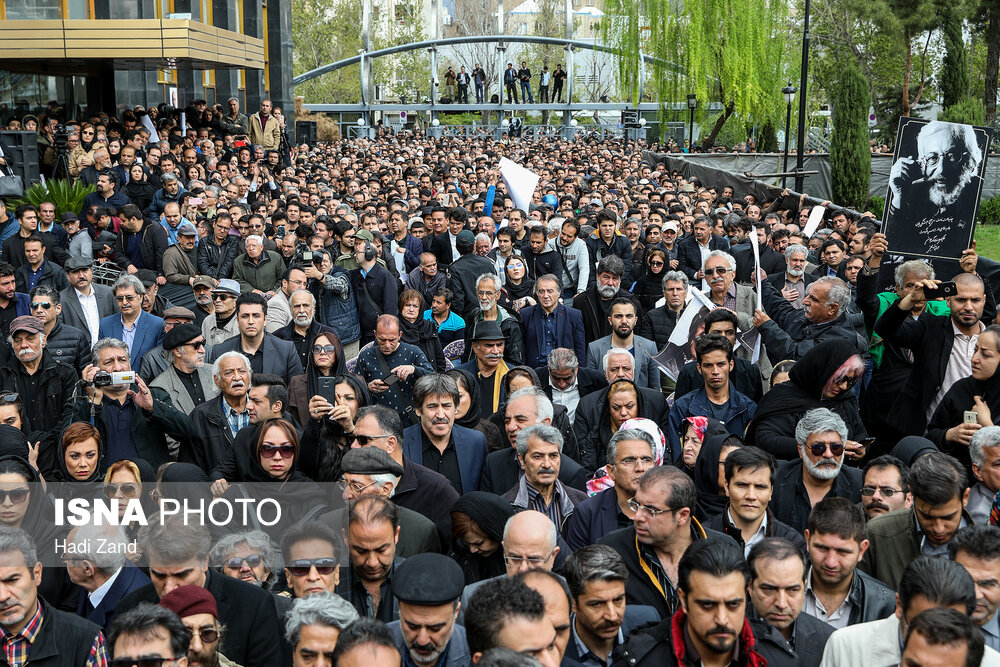 بدرقه پیکر جمشید مشایخی