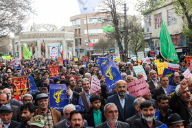 راهپیمایی نمازگزاران جمعه اردبیل در حمایت از سپاه