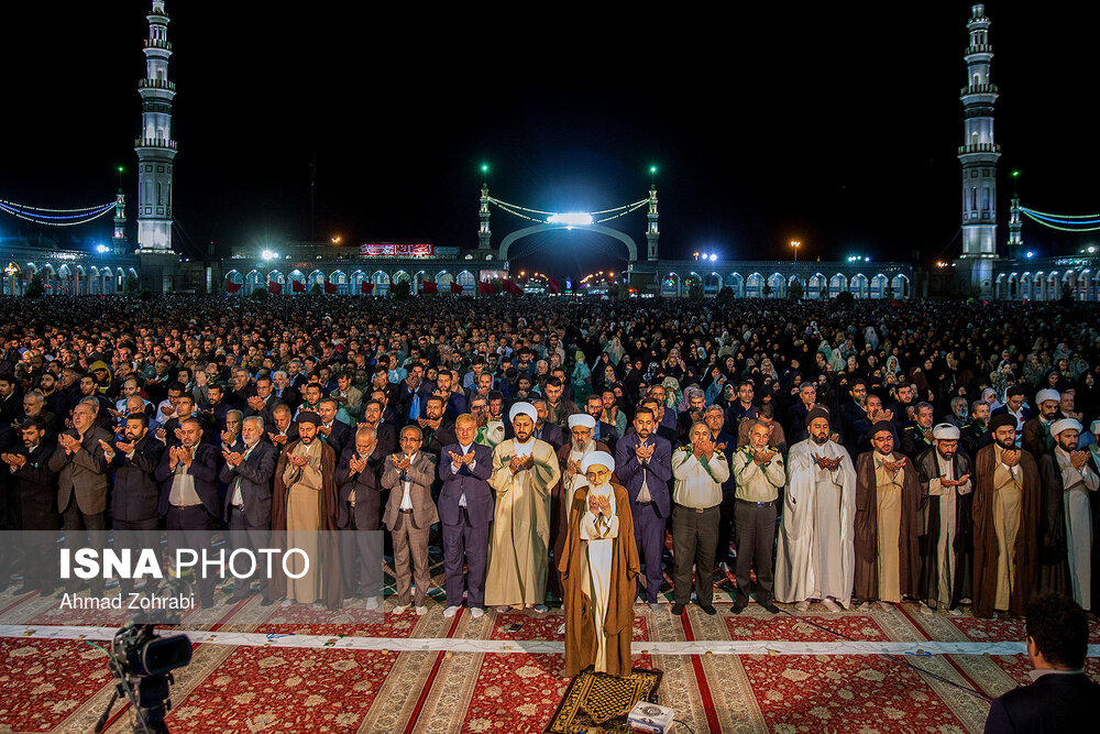 شب نیمه شعبان در مسجد مقدس جمکران