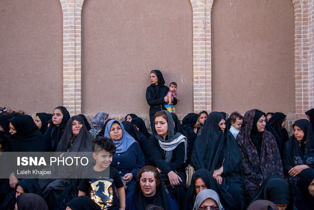 برپایی چادرعزا در خانه حاج «رشید» سیرجان