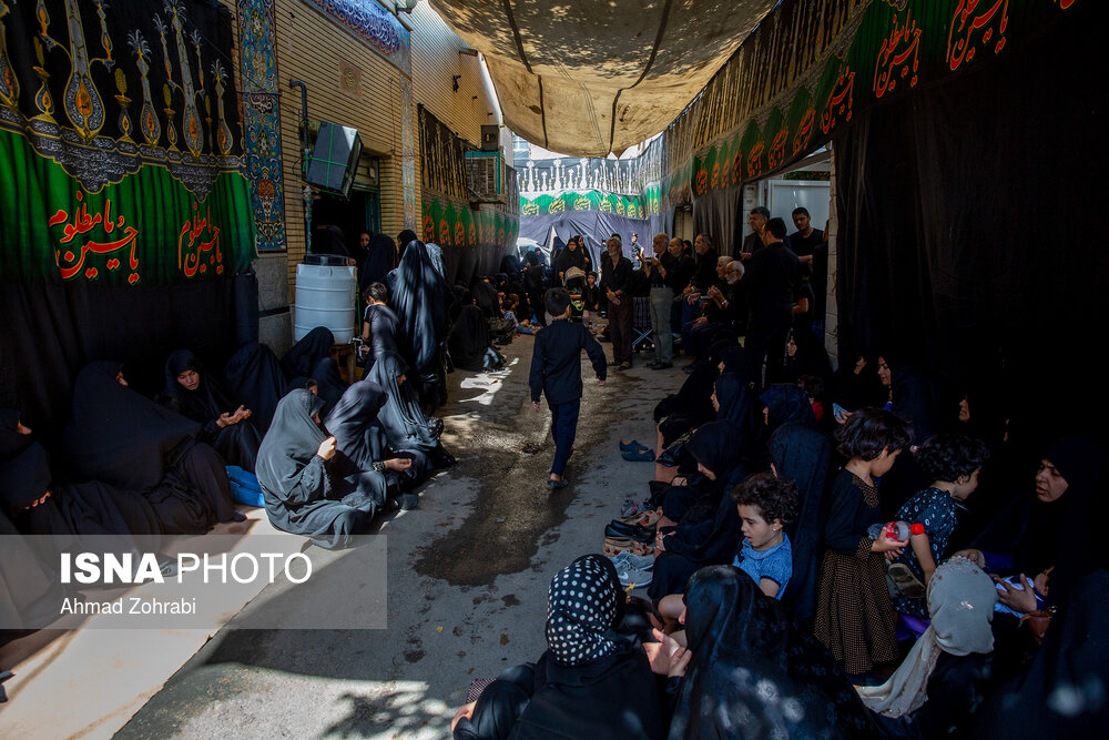 روضه سیدالشهدا در خانه و تکیه کربلایی تقی و کوچه ورودی آن