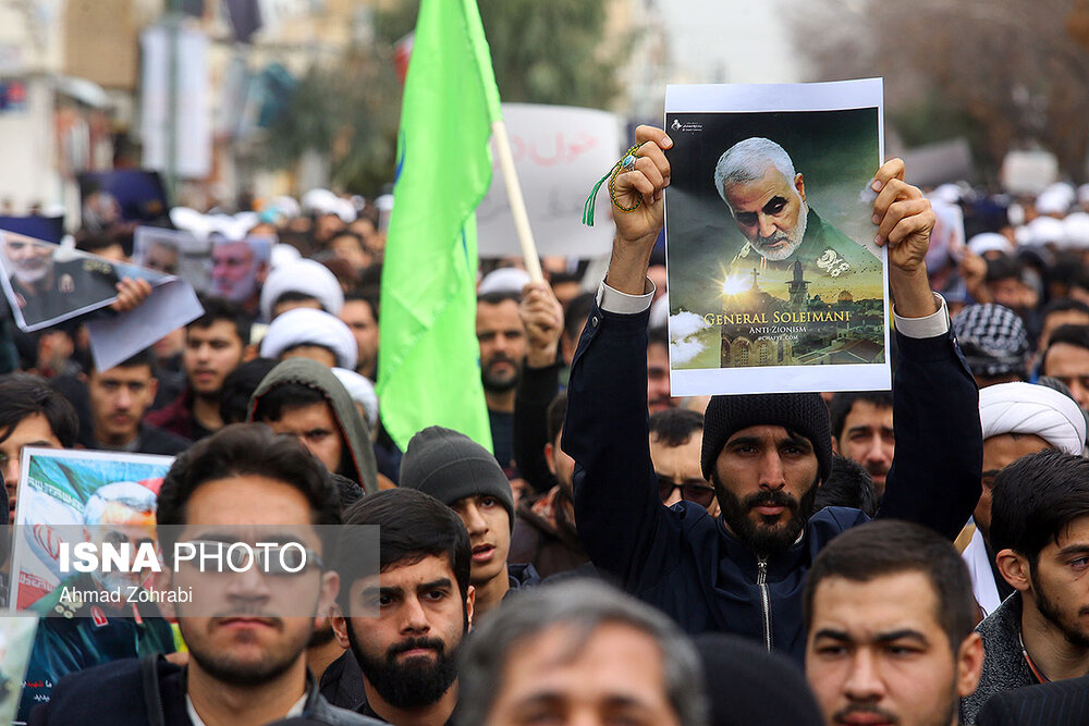 راهپیمایی مردم قم در پی شهادت سردار سپهبد شهید قاسم سلیمانی