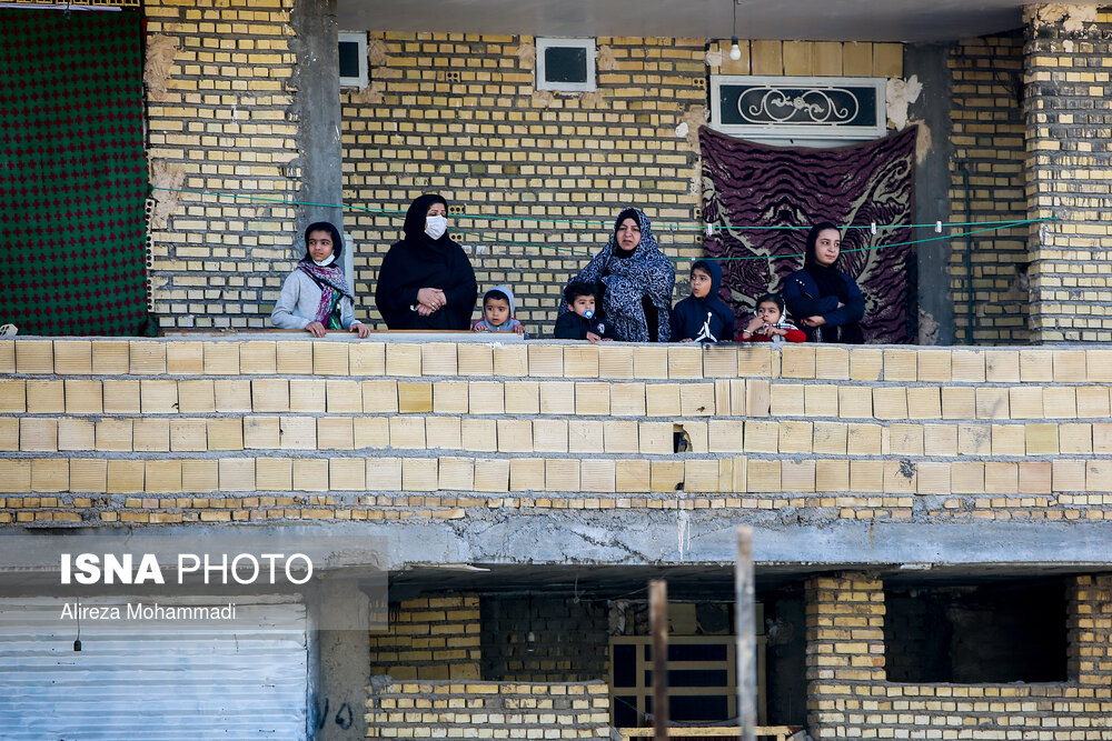 در حاشیه مراسم عملیات بازسازی ۵ هزار واحد مسکونی مناطق آبگرفته خوزستان در بندر امام خمینی(ره)