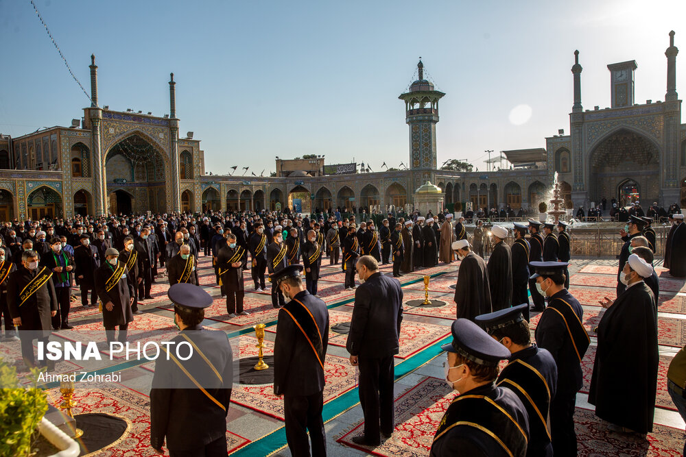 آیین خطبه خوانی خادمان حرم کریمه اهل بیت(ع) در روز شهادت امام کاظم(ع)