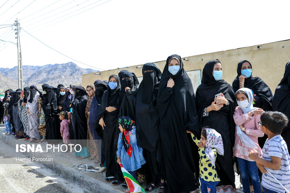 سفر جهرمی وزیر ارتباطات و فناوری اطلاعات به روستاهای شهرهای بشاگرد و جاسک استان هرمزگان