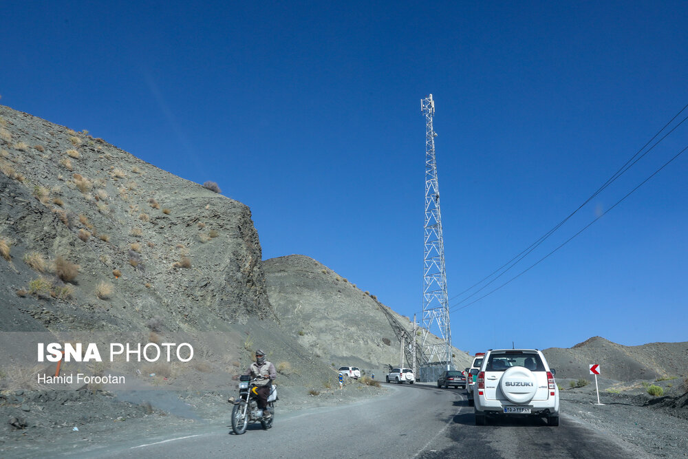 سفر جهرمی وزیر ارتباطات و فناوری اطلاعات به روستاهای شهرهای بشاگرد و جاسک استان هرمزگان