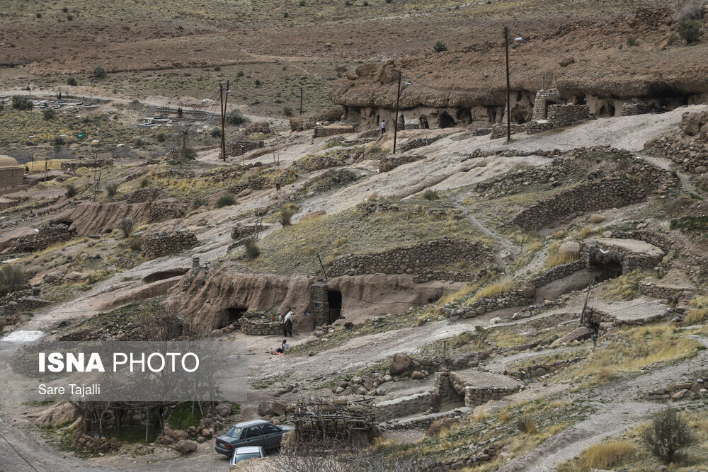 روستای دست کند میمند کرمان