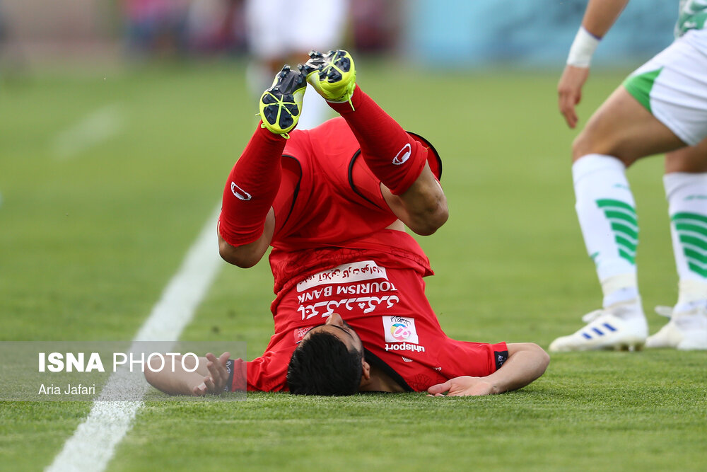 هفته بیستم لیگ برتر فوتبال، ذوب آهن - پرسپولیس