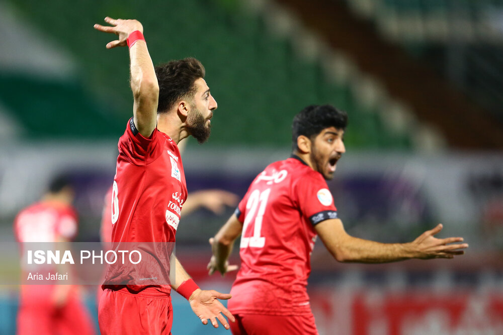 هفته بیستم لیگ برتر فوتبال، ذوب آهن - پرسپولیس