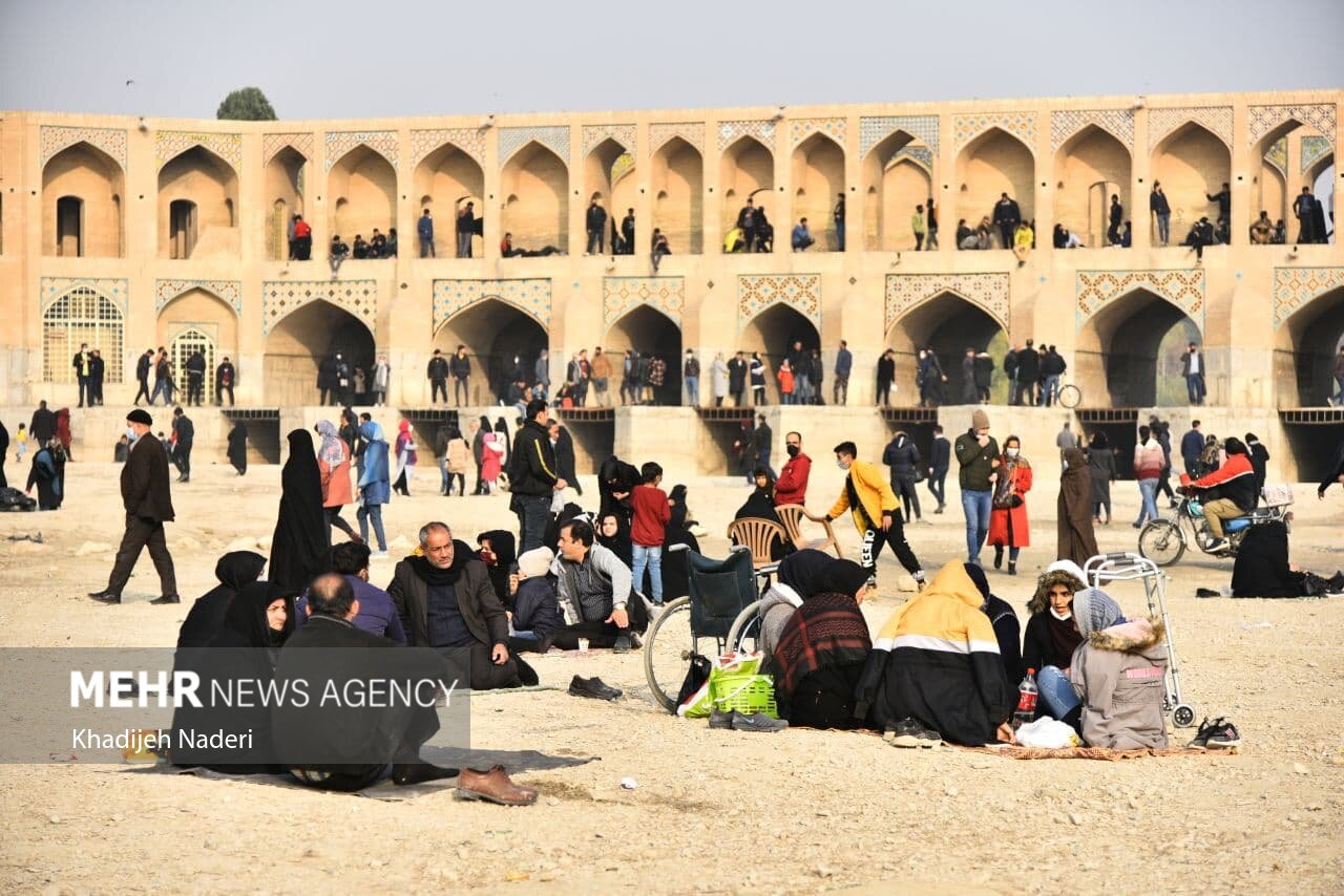 فریاد کشاورزان از بستر «زاینده‌رود»