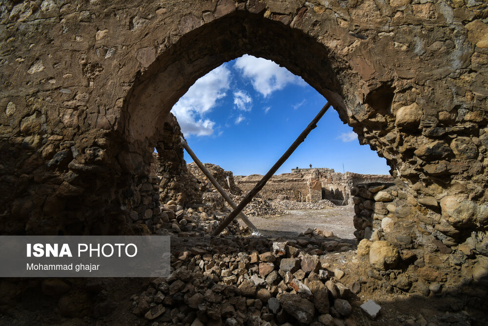 کاروانسرای سنگی آهوان - سمنان