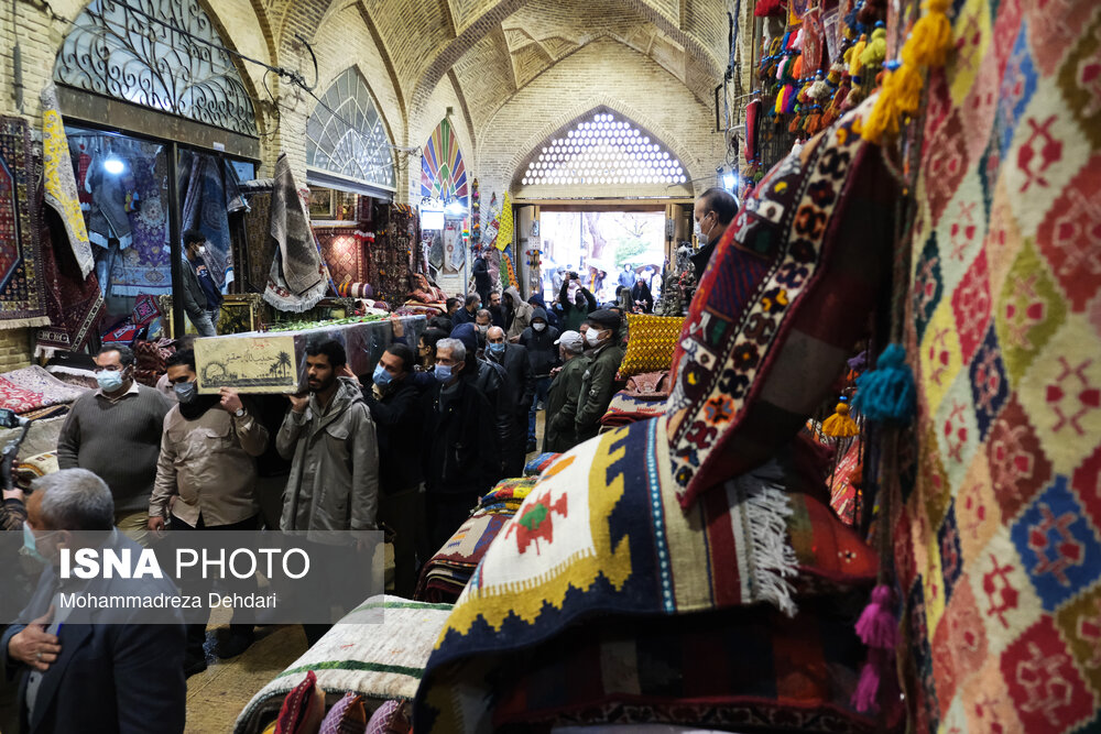 تشییع  پیکر «شهید حبیب الله حقیقی» - بازار وکیل شمالی شیراز