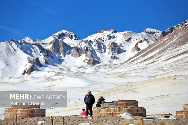 تفریحات زمستانی در دامنه کوه سبلان