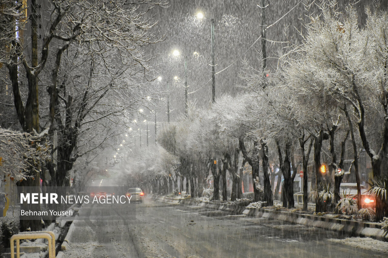 بارش برف در شهر اراک