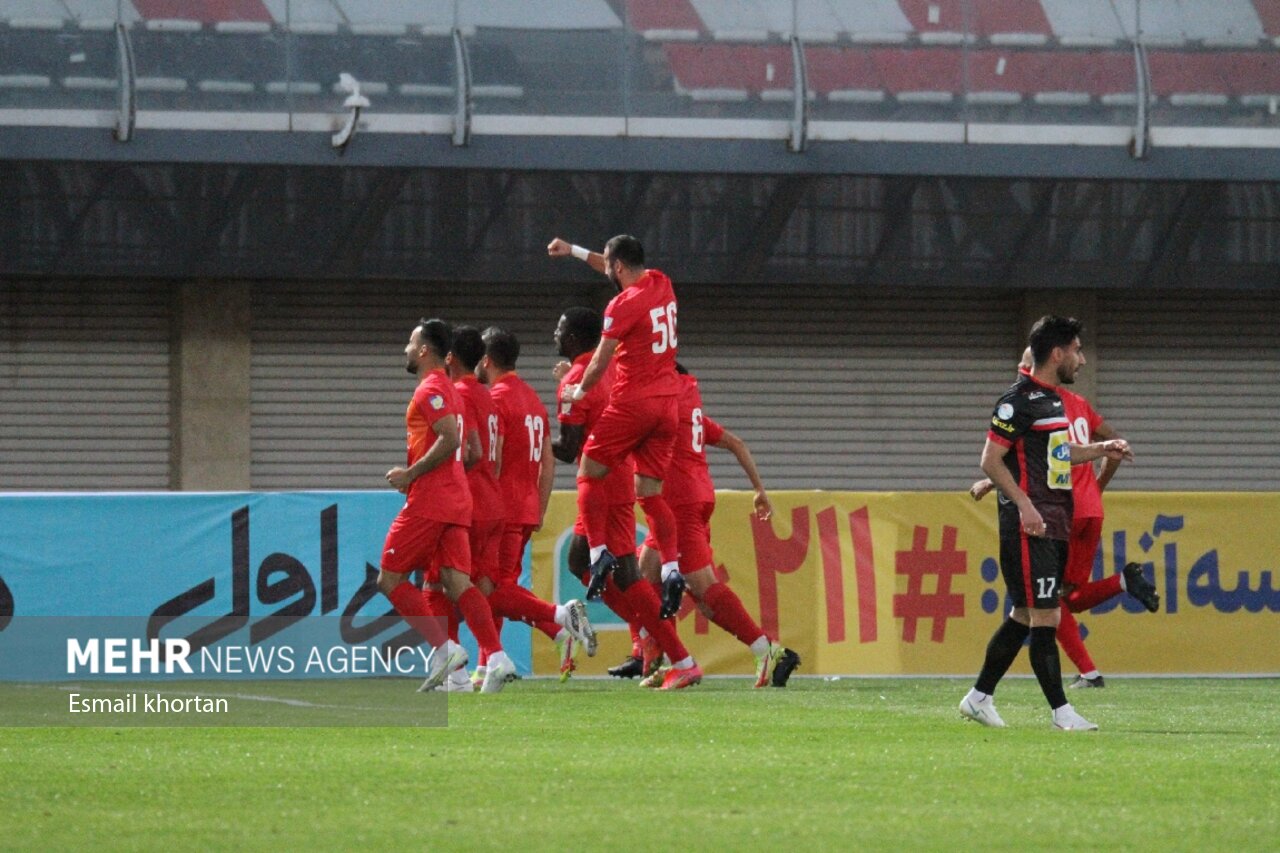 سوپر جام فوتبال ایران بازی پرسپولیس و فولاد خوزستان