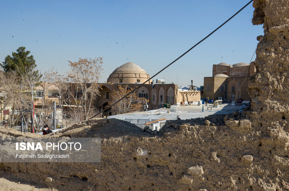 پشت‌بام بازار قیصریه در اطراف میدان نقش جهان اصفهان