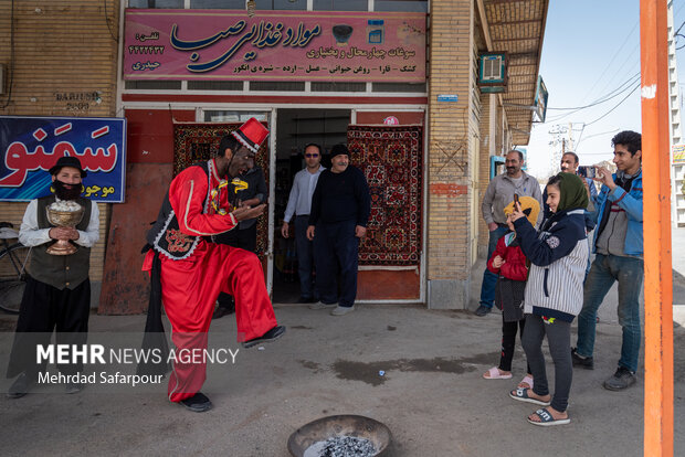 استقبال از بهار با کارنوال شادی