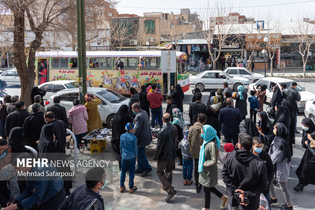 استقبال از بهار با کارنوال شادی