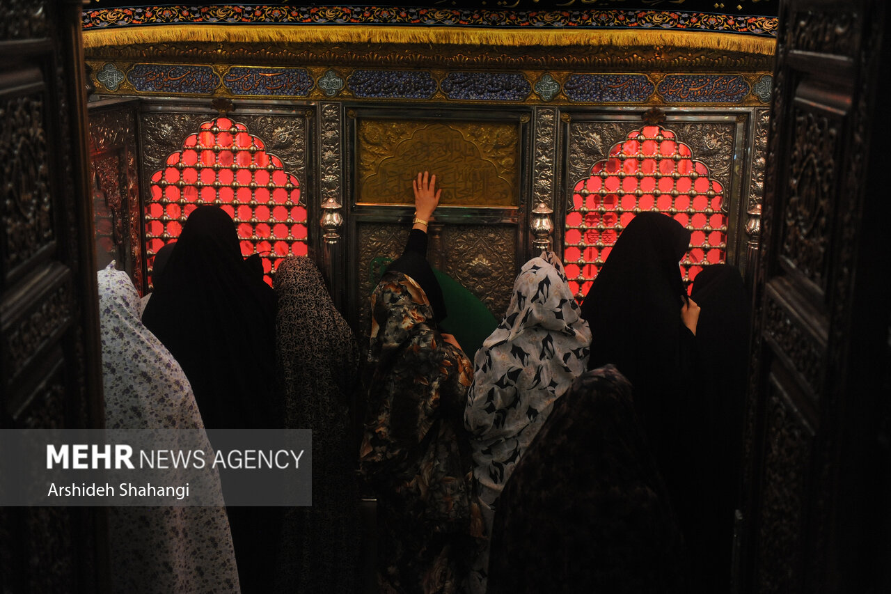 مراسم احیای شب نوزدهم ماه مبارک رمضان ۱۴۰۱ شامگاه چهارشنبه ۳۱ فروردین ماه در امامزاده صالح تهران برگزار شد