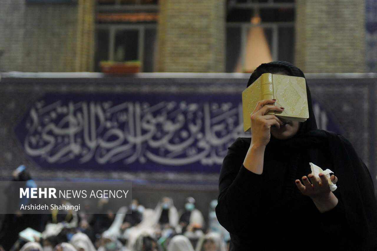 مراسم احیای شب نوزدهم ماه مبارک رمضان ۱۴۰۱ شامگاه چهارشنبه ۳۱ فروردین ماه در امامزاده صالح تهران برگزار شد