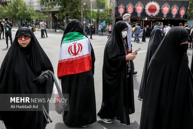 راهپیمایی روز جهانی قدس در تهران و همزمان در سراسر کشور در تهران برگزار شد