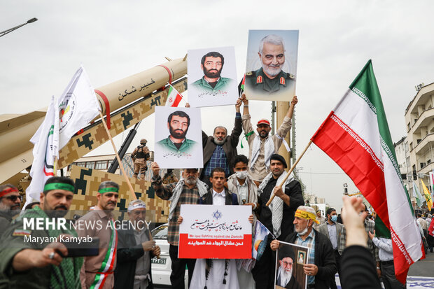 راهپیمایی روز جهانی قدس در تهران صبح جمعه ۹ اردیبهشت ۱۴۰۱ با حضور گسترده مردم برگزار شد