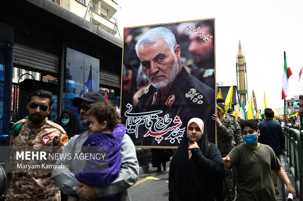 راهپیمایی روز جهانی قدس در تهران صبح جمعه ۹ اردیبهشت ۱۴۰۱ با حضور گسترده مردم برگزار شد