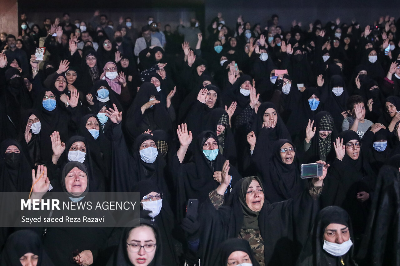 مراسم اولین یادواره شهدای امربه معروف ونهی از منکر تهران بعدازظهر امروز سه شنبه ۱۵ شهریور ماه ۱۴۰۱ با حضور سردار حسن حسن‌زاده فرمانده سپاه محمد رسول الله تهران بزرگ. حجت‌الاسلام کاظم صدیقی رئیس ستاد امر به معروف و نهی از منکر. حجت‌الاسلام محمدحسن ابوترابی فرد امام جمعه موقت تهران و جمعی از خانواده‌های شهدا و ایثارگران در سالن شهدای خلیج فارس باغ موزه انقلاب اسلامی و دفاع مقدس برگزار شد