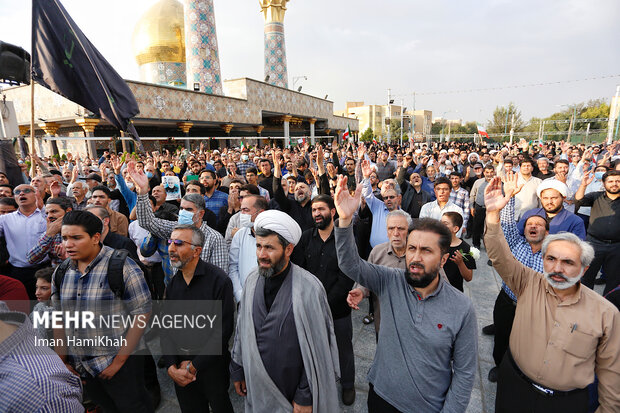 تجمع خودجوش مردم همدان در اعتراض به حوادث اخیر